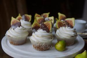 Carrot cake cupcakes with chocolate dipped figs