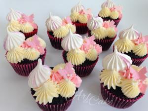 Meringue swirl cupcakes