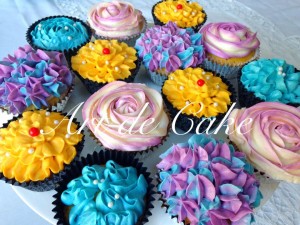 flower cupcakes      